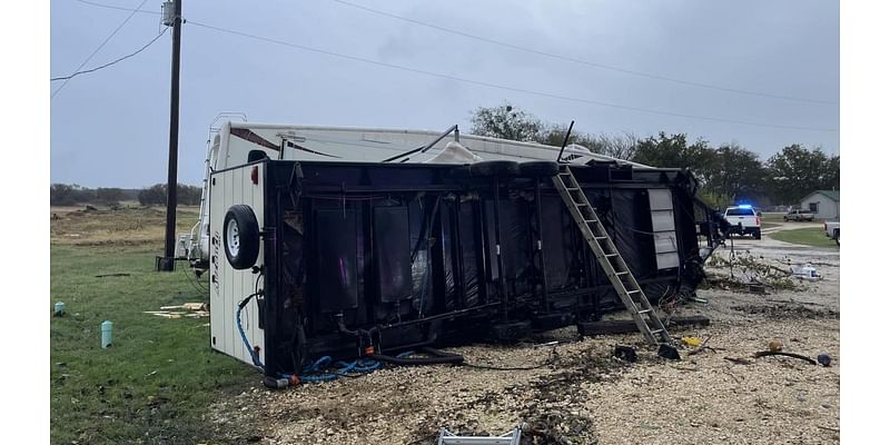 Dallas Weather: Storms bring rain, gusty winds to North Texas during morning commute