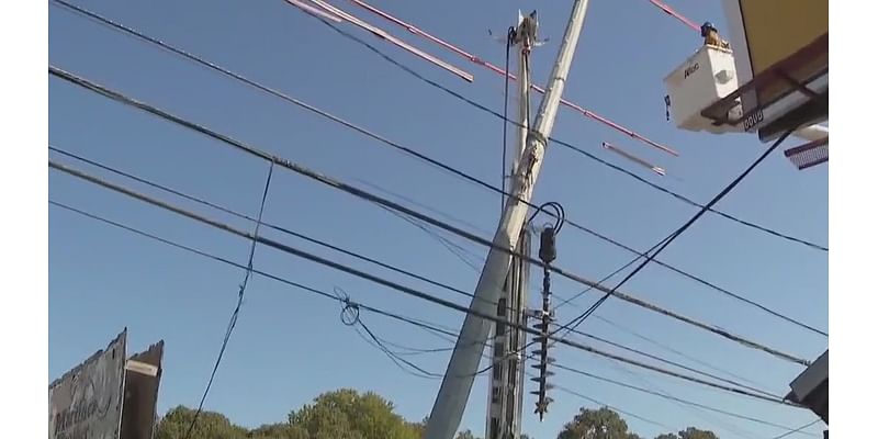 Austin Energy replacing wood poles with steel ones on South Lamar