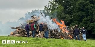 Farmers across Wales light bonfires to send election agriculture message