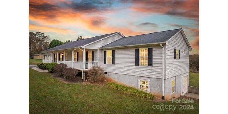 4 Bedroom Home in Morganton - $450,000