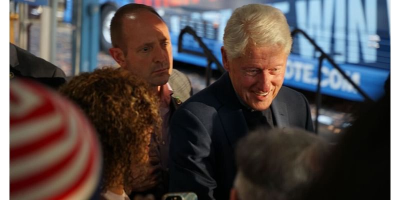 During McKeesport visit, Bill Clinton says Trump's good at salesmanship but not serious work