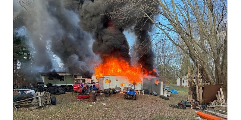 2 people, 2 dogs escape South Haven Township house fire