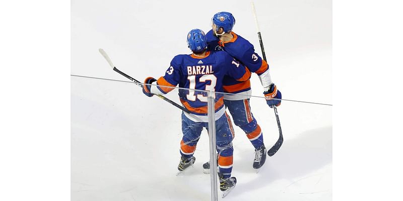 Islanders lose Mathew Barzal, Adam Pelech to long-term injuries