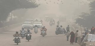 Dense Smog Envelops Delhi-NCR As AQI Breaches 400-Mark