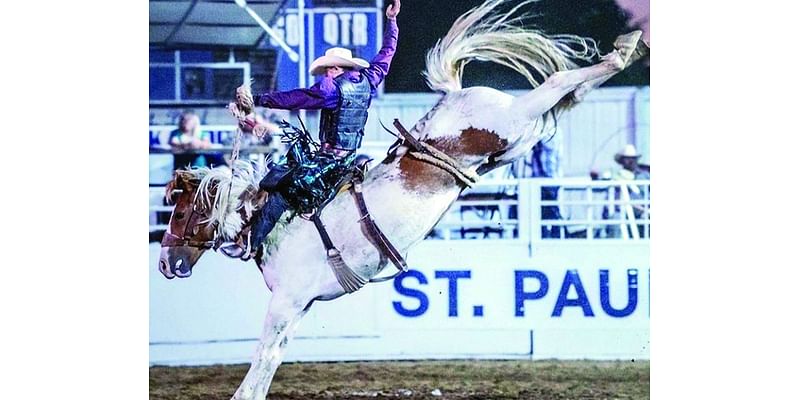 Bull riders eyeing Prairie Circuit title