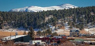 A mellow and mild start to the work week for Southern Colorado