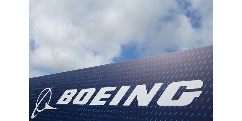 China aircraft lessor orders 50 737 MAX jets, in boost to Boeing