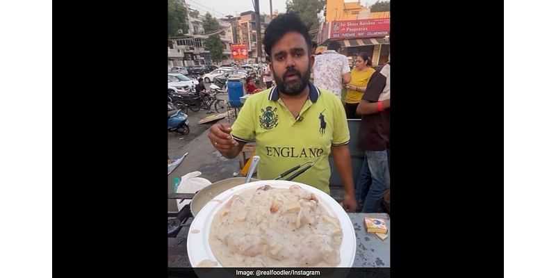 "Poison For Body": Delhi Street Vendor Introduces Fruit Momos, Sparks Outrage