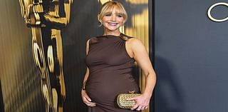 Pregnant Jennifer Lawrence Shows Off Baby Bump in Figure-Hugging Gown at 2024 Governors Awards