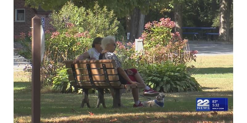 Locals enjoy last days of summer in western Massachusetts