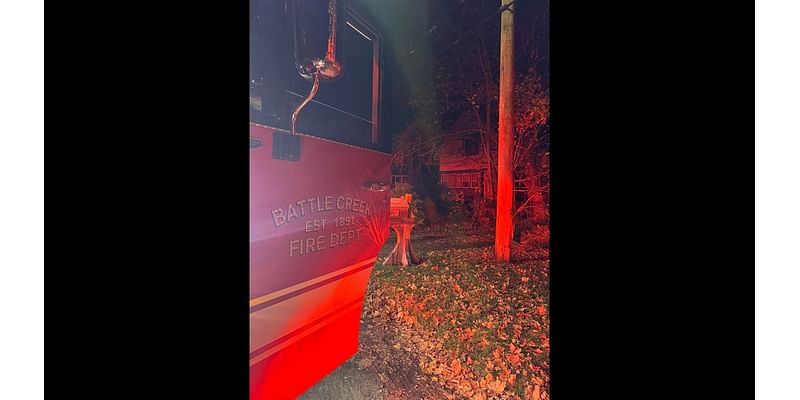 FD: Dog rescued, no one injured in Battle Creek fire