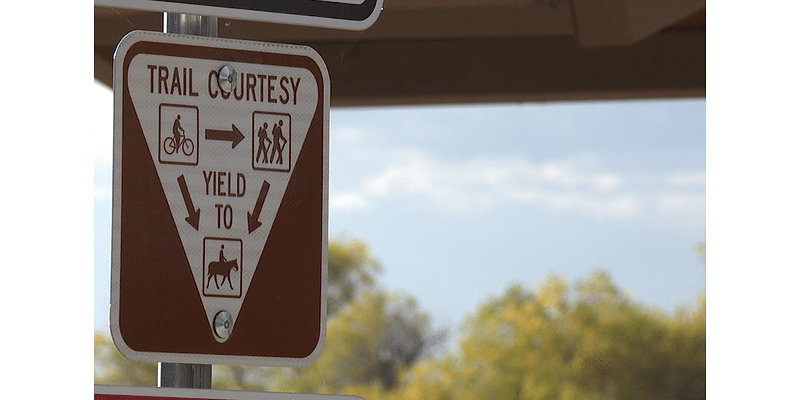 Bikes vs. horses: Who has the right of way on Colorado trails?