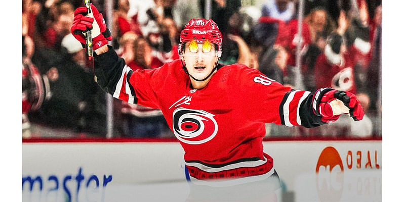 Martin Necas sets new Hurricanes record with bonkers 4-point game