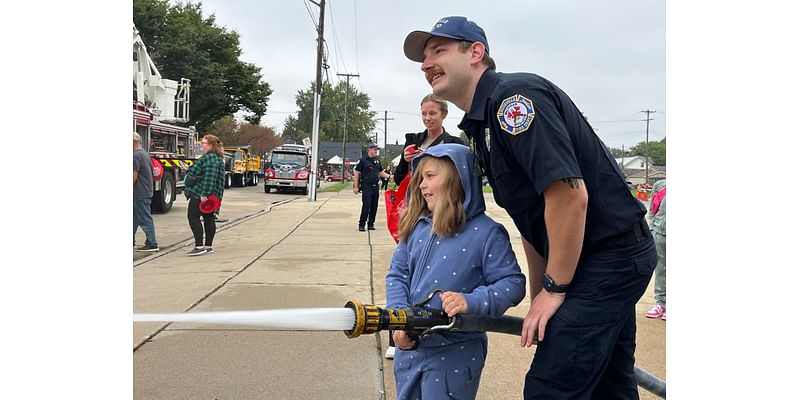 Roseville residents pack fire department’s open house event