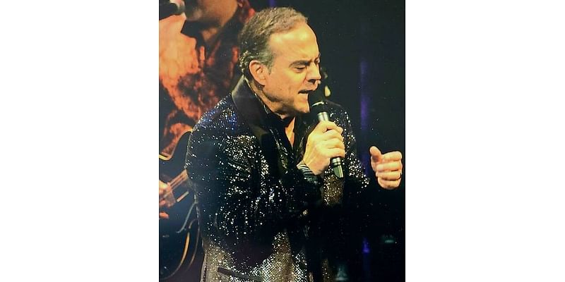 Robert Neary brings ‘So Good! The Neil Diamond Experience’ to Sherman Theater