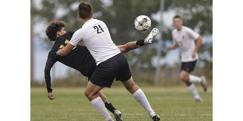 Prep report: Mrozik's hat trick paces Duluth Marshall boys soccer team in regular-season finale