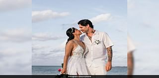 13 Years Of Marriage And 3 Children Later, Sunny Leone Says "I Do" To Husband Daniel Weber Once Again In Maldives