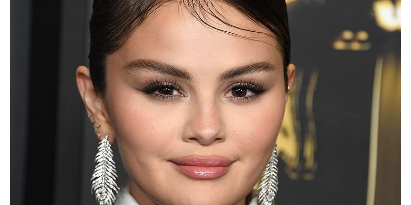 Selena Gomez Reveals Digestive Condition. Here Are The Signs