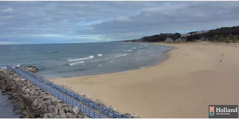 Upwelling causes Lake Michigan water temps to tumble