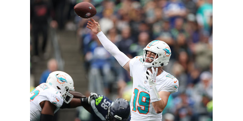 QB Skylar Thompson Exits Dolphins Game After Suffering Apparent Injury