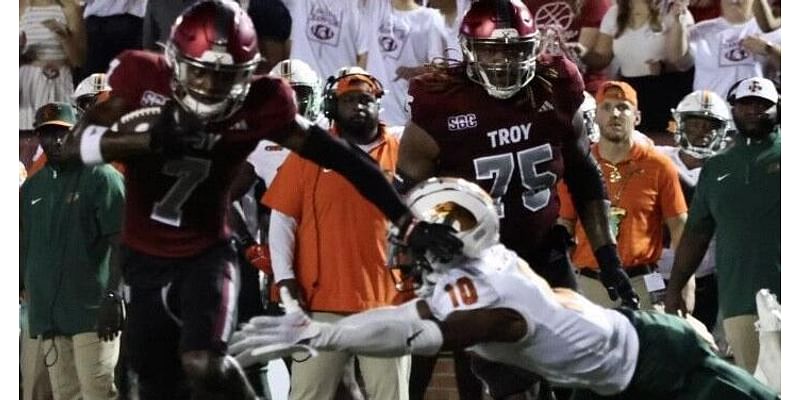 Breaking down record-setting night by Devonte Ross and first win for Troy coach Gerad Parker with multiple photos