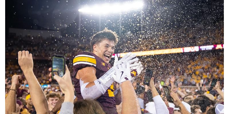 Gophers freshman Koi Perich named national defensive back of the week