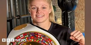 Bury St Edmunds' kickboxer defends world title to win again