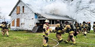 Lexington firefighters trainees get a rare learning opportunity: A real fire