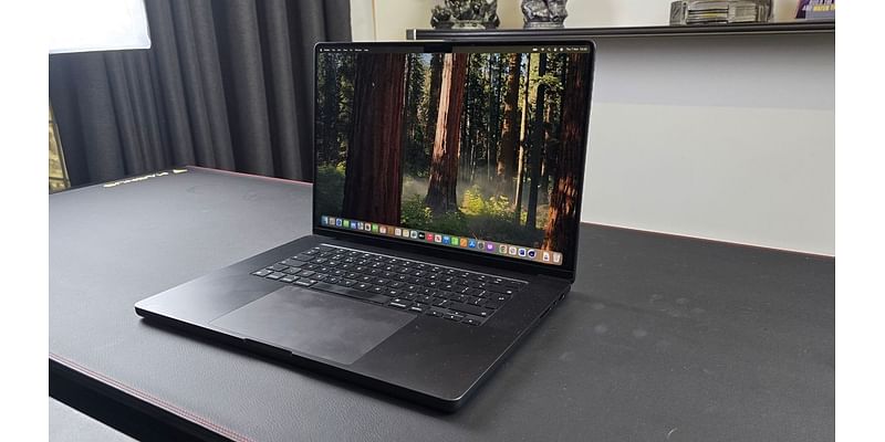 Apple MacBook Pro 16-inch (M4 Pro, 2024): power refined