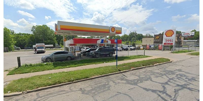 Mother sues Kansas City convenience store owner, alleging employee fatally shot her son