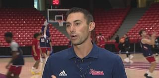 New UIC men's basketball head coach Rob Ehsan is bringing new energy, style to Flames