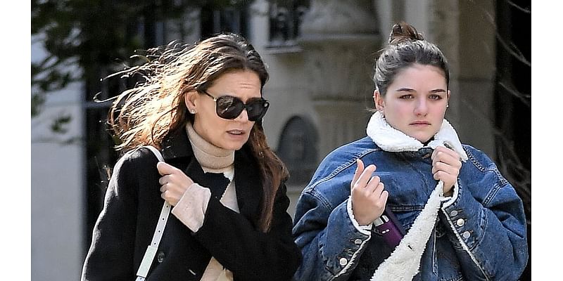 Katie Holmes and daughter Suri Cruise reunite in NYC