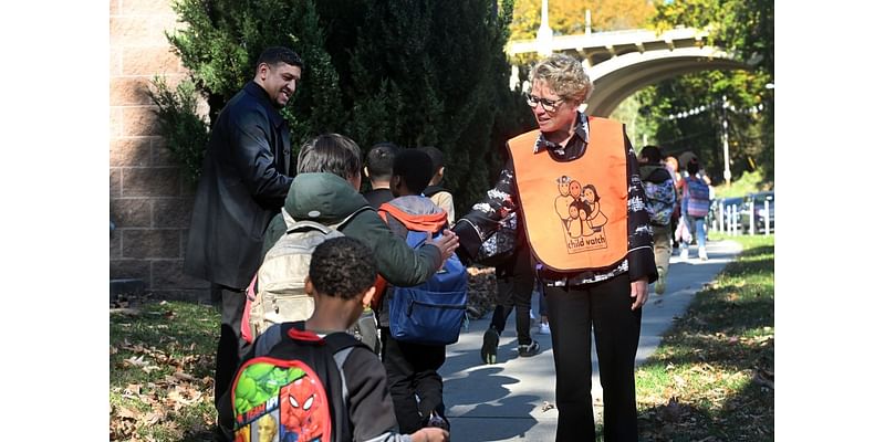 U.S. Rep. Chrissy Houlahan visits Olivet Boys and Girls Club Pendora Park clubhouse