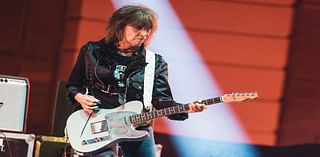 The Pretenders’ Chrissie Hynde doesn’t want to see the same fans in the front row at multiple shows: “Give local fans a chance”