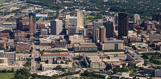 Two downtown St. Paul medical office buildings go to auction in October