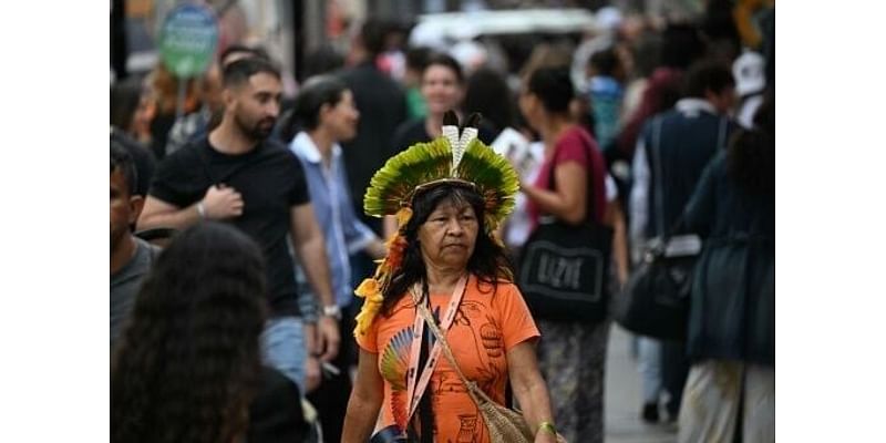 Leftist voices seek to be heard at Rio's G20 summit