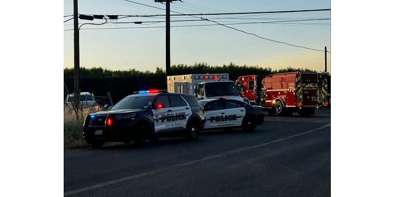 Suspected DUI crash leaves 2 dead just outside Reedley