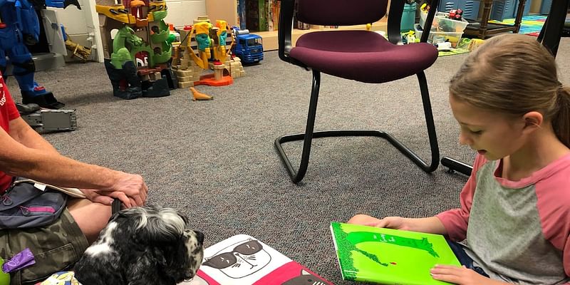 Tales for Tails: All about a ‘paw-some’ reading program in Colorado Springs!