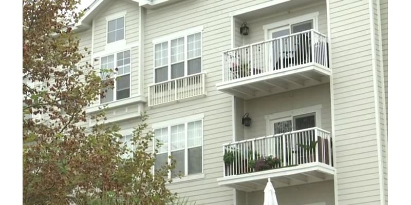 Nearly 1K back petition asking for Horry County home building moratorium