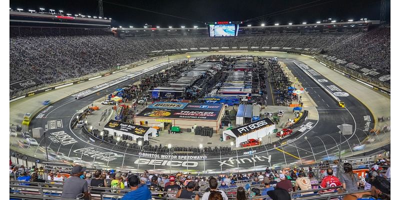 Cole Custer wins at Bristol, clinches Xfinity Series regular season championship