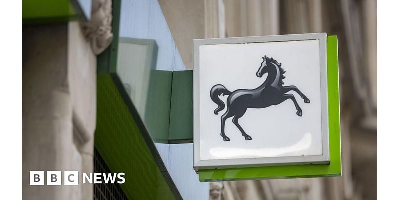 Lloyds bank in Torquay closes