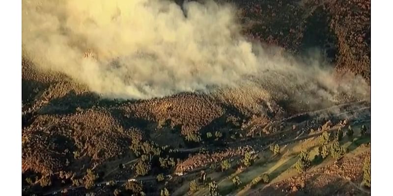 Fire burns in Warner Springs area