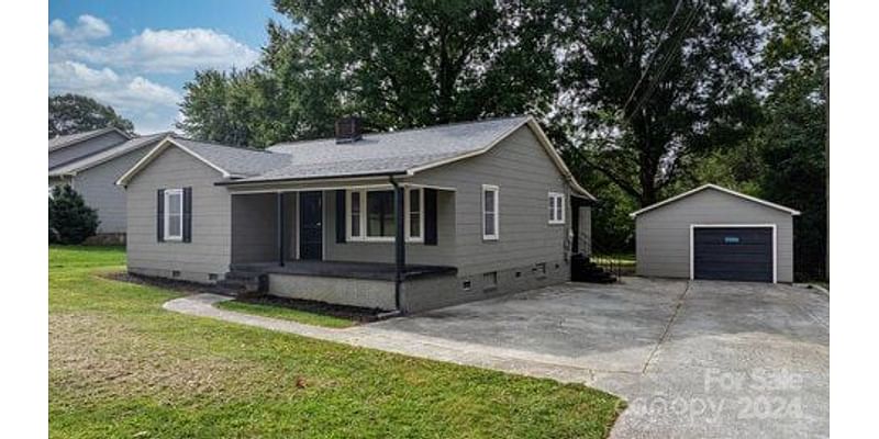 2 Bedroom Home in Connelly Springs - $229,000