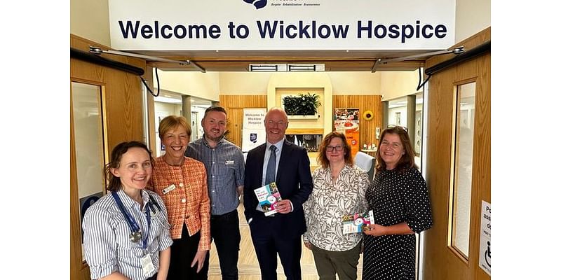 Stephen Donnelly praises Wicklow Hospice for significant progress in services provided