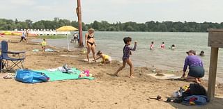 Twin Cities lakes ripe for late-summer blue-green algae blooms: "When in doubt, stay out"