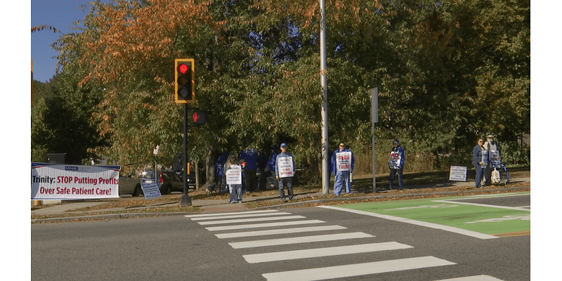 Mercy Medical Center nurses picket in Springfield