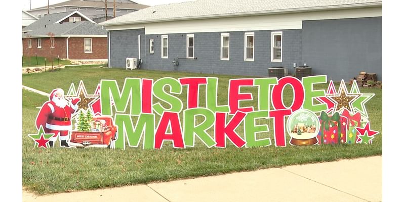 So Chic Boutique holds its annual Mistletoe Market