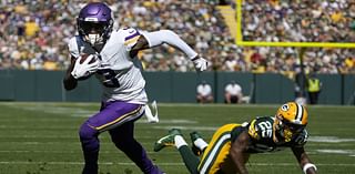 Undefeated Vikings dominate first half and beat Packers 31-29