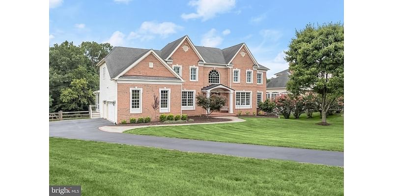 For sale: Howard County home with impressive spaces, inside and out