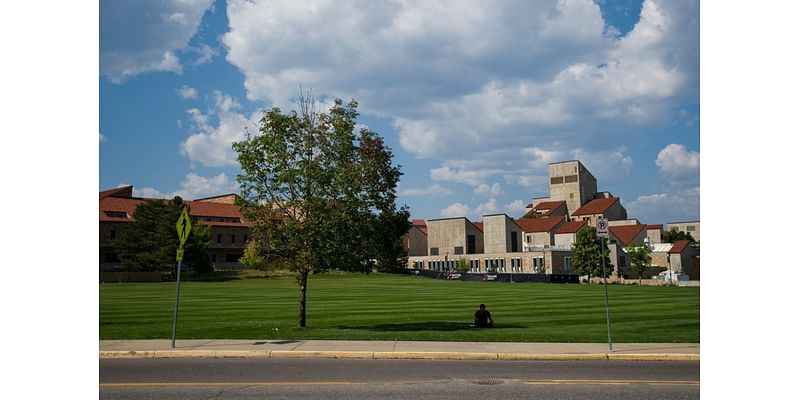 CU policy on professor's amorous relationships with students is inadequate